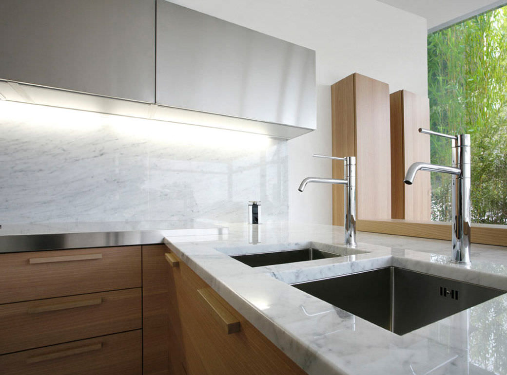 Moderne küche / aus edelstahl / aus massivholz / holz 01/h ... Küche modern holz