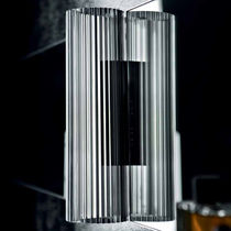 Moderne Wandleuchte / aus PMMA / LED / vertikal