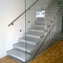 Gerade freitragende Treppe aus Beton CONCRETE IN NEW YORK Siller Stairs
