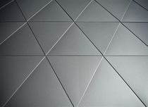 hinterl&uuml;ftete Fassade INCOSCALES DIAMOND INCOPERFIL