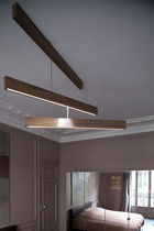 Moderne Pendelleuchte (Holz) GRAVITY O by C&eacute;dric Ragot YMER&MALTA