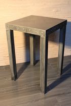 moderner Stehtisch (Zink)  Dezinc