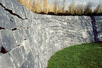 Natursteinverblendung (f&uuml;r Innen und Aussen) MEUSE DIT DE VINALMONT PIERRES ET MARBRES DE WALLONIE