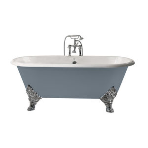 Badewanne auf Füßen / oval / aus Gusseisen / doppelt