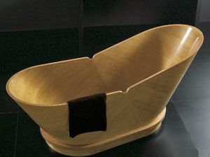 freistehende Badewanne / oval / Holz