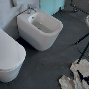 Keramik-Bidet