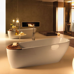 freistehende Badewanne / oval / Keramik