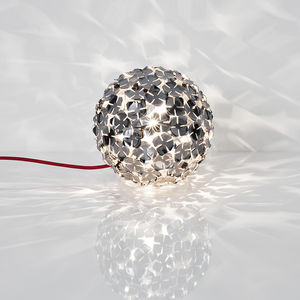 Tischlampe / modern / Metall / Innenraum
