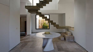 individuelles Haus / modern / mit 2 Ebenen