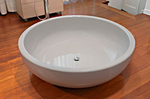 freistehende Badewanne / rund / Pietraluce®
