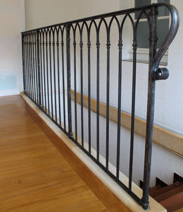 Schmiedeeisen-Geländer / mit Stangen / Innenraum / für Treppen