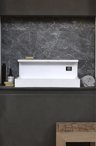 Aufsatzwaschbecken / rechteckig / Mineralwerkstoff / originelles Design