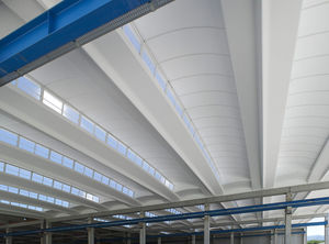 Polycarbonatdachsystem / aus Spannbeton / integrierte Dämmung / für Lagerung