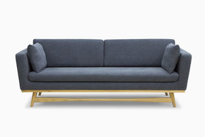 Sofa / skandinavisches Design / Massivholz / Stoff / 3 Plätze