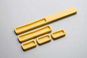 Möbelgriff aus Corian®