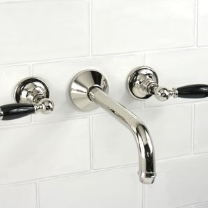 Waschtisch-Mischbatterie / Wandmontage / aus Metall / für Innenbereich