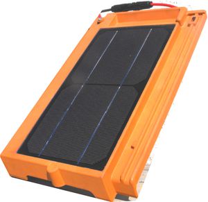 Photovoltaik-Dachziegel / Thermoplast / braun / klassische Optik