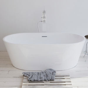 freistehende Badewanne / oval / aus Acryl