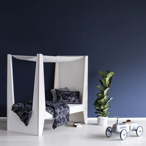 Himmelbett / einfach / modern / für Kinder