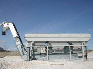 festinstallierte Betonmischanlage / automatisch