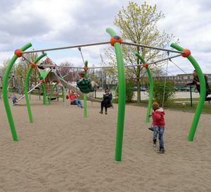 Metallschaukel / für Spielepark / multipel