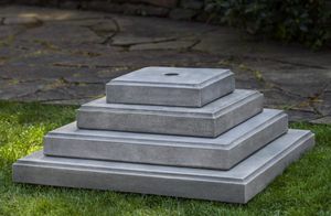 klassischer Säulenfuß / Stein / Garten