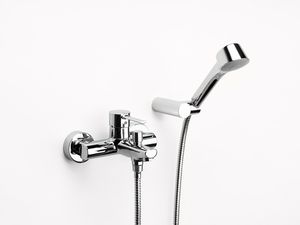 Mischbatterie für Badewanne / Wandmontage / aus Chrom / für Badezimmer