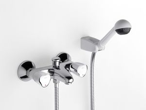 Mischbatterie für Badewanne / Wandmontage / aus Chrom / für Badezimmer