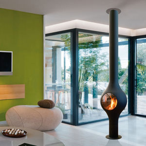 Gaskaminofen / modern / Zentral / Metall