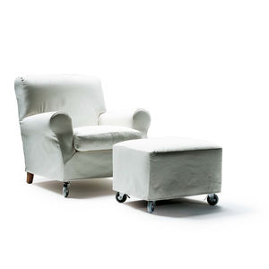 klassischer Sessel / Stoff / Leder / mit Rollen