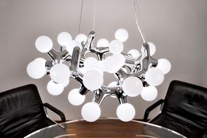 Lüster / originelles Design / aus Harz / Glühlampen
