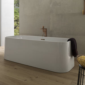 freistehende Badewanne / aus PMMA