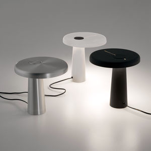 Tischlampe / originelles Design / aus Gießharz / für Innenbereich