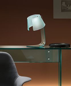 Tischlampe / modern / Aluminium / Glas
