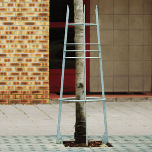 Stahlbaumschutz