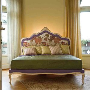 Doppelbett / Louis XV. Stil / gepolstertes Kopfteil / Stoff