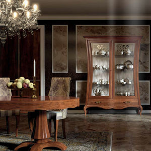 klassischer Geschirrschrank / Glas / Holz