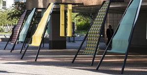 Möbelstoff / mit geometrischem Muster / uni / Batyline®