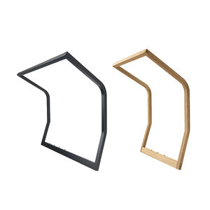 wandmontierter Garderobenständer / modern / aus Eiche