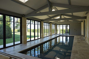 erdverlegtes Schwimmbecken / Beton / Innenraum