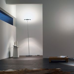 Stehleuchte / modern / Aluminium / Stahl