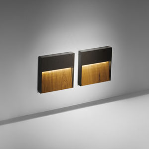 moderne Wandleuchte / für Außenbereich / Aluminium / aus Teakholz