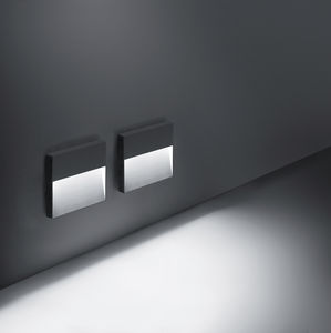 moderne Wandleuchte / für Außenbereich / Aluminium / LED