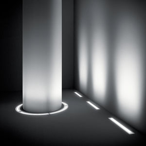 Leuchte für Bodeneinbau / LED / linear / für Außenbereich