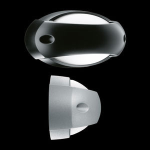 moderne Wandleuchte / Außenbereich / Vorderseite aus Hartglas / aus Aluminiumguss
