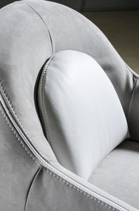 klassischer Sessel / Stoff / Leder / Gewerbe