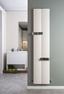 Heißwasser-Heizkörper / Aluminium / modern / für Badezimmer
