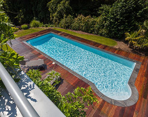 erdverlegtes Schwimmbecken / aus Beton / Schalung Polymer / für Außenbereich