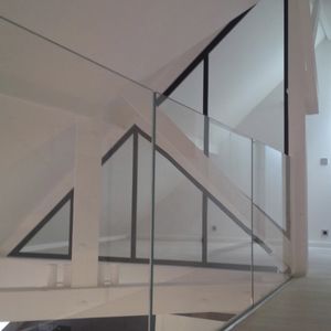 festinstallierte Trennwand / Stahl / verglast / für Privatgebrauch