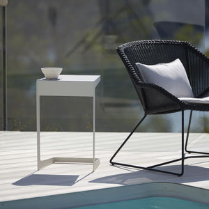 moderner Beistelltisch / Aluminium / rechteckig / für den Garten